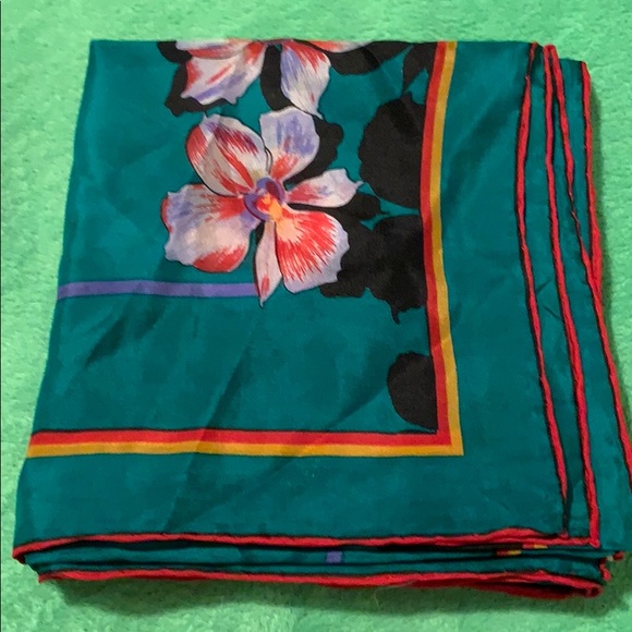 LAVA collection 100% SILK-hand rolled scarf - Picture 12 of 12